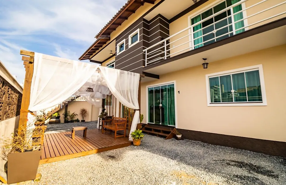 Hospedagem Morada Nativa Praia Bombas-1